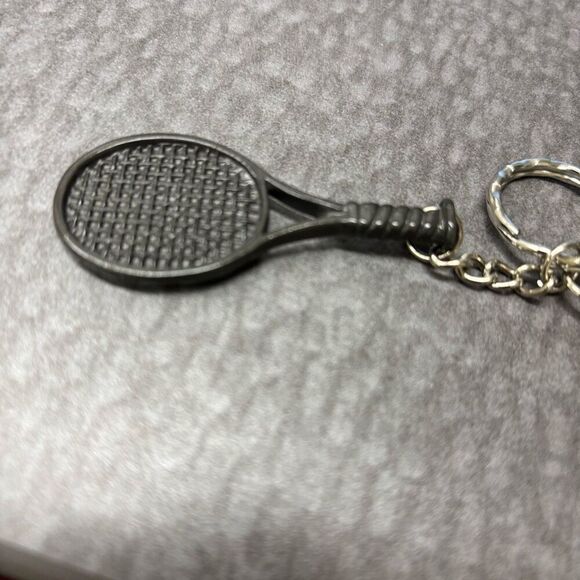 Tennis Racket Metal Keychain *New* - Picture 4 of 5